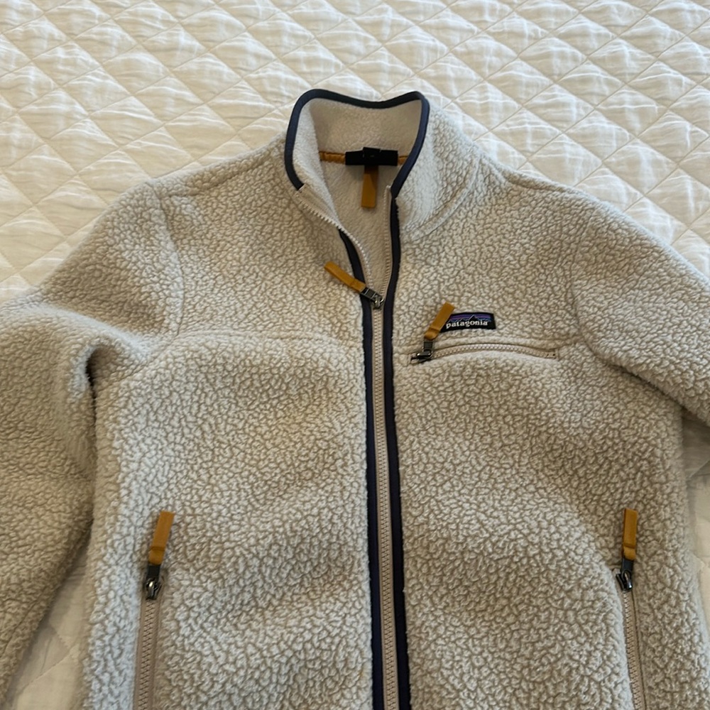 Patagonia full zip retro pile
